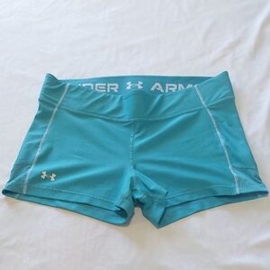 Under Armour Teal  Athletic Shorts Moisture-Wicking Compression.Great Condition